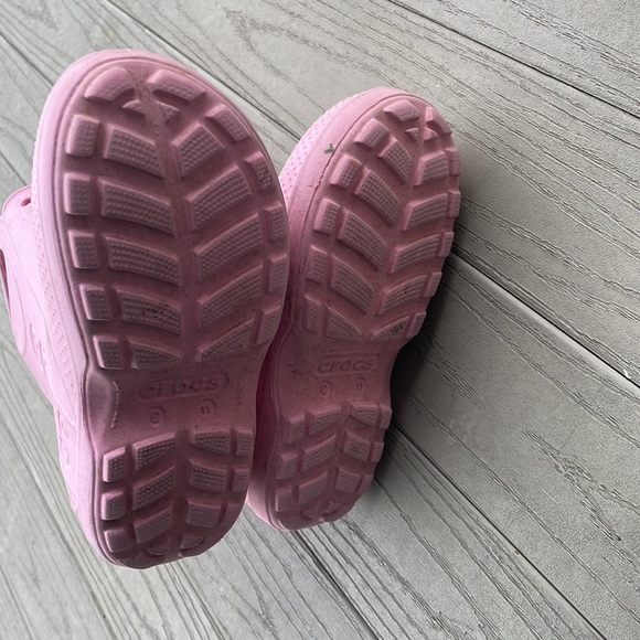 Crocs Handle It Rain Boots Pink Kids Size 11 Carnation Pull On - Picture 5 of 6
